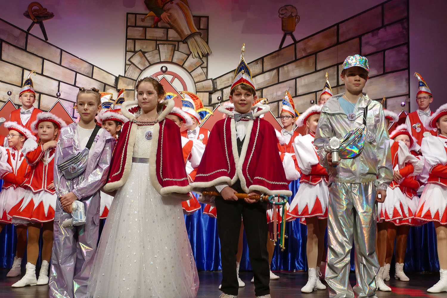 Proklamation des neuen Kinderprinzenpaares